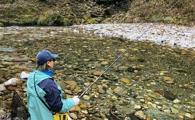 神崎川での釣りの様子の画像