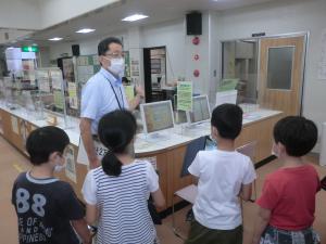 見学の様子1