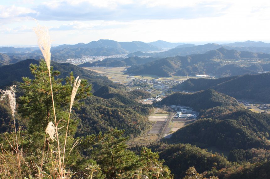 古城山山頂から大桑地域を望むの画像