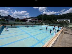 プール