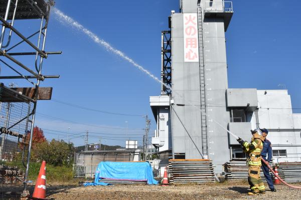 働いて気づくこと　美山中職場体験学習【令和7年11月13、14日】