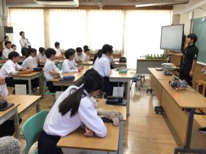 ロボット