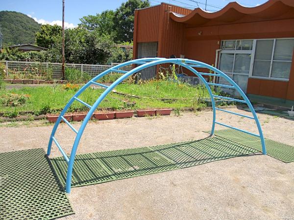 伊自良保育園遊具 