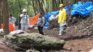 伝「岩門」の調査現場