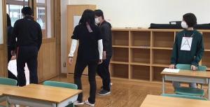 げき