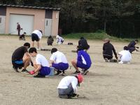 草取り