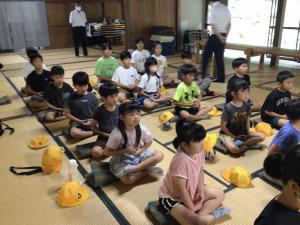 1学期の締めくくりは「坐禅」